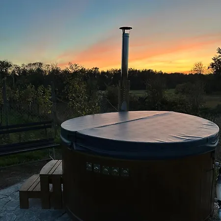 Wine & Relax Mezi Sklepy Valtrovice
